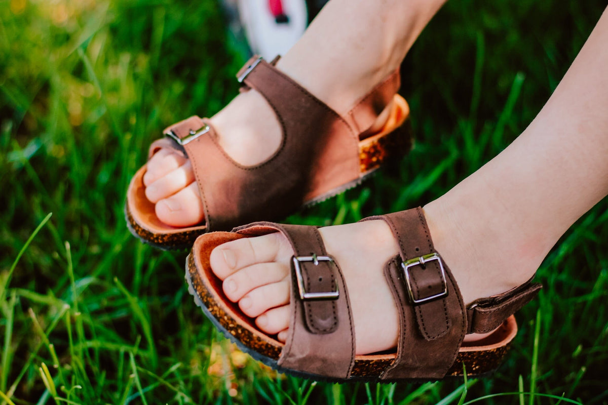 Kids' Velcro Sandal Chocolate Footwear Cardin McCoy 